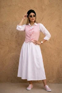 womens-linen-vest-pink-pose-2